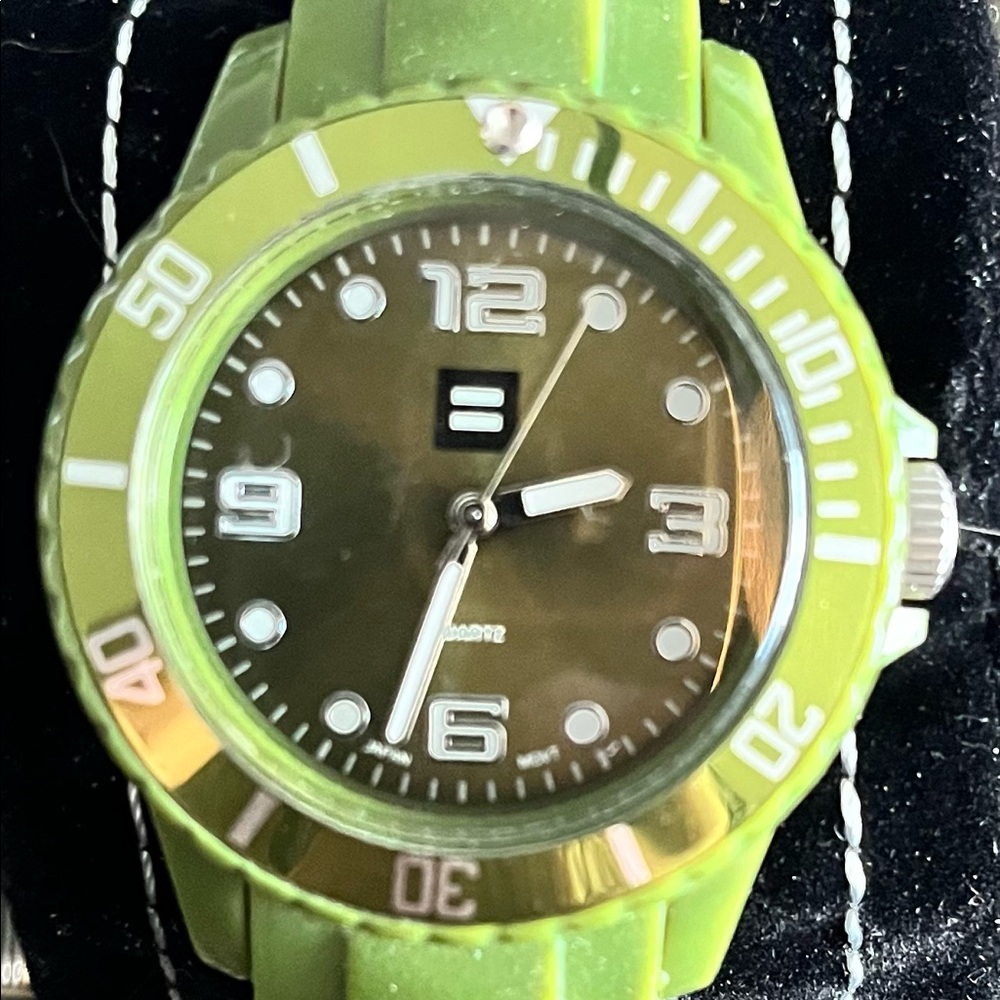 Human Rights Campaign HRC green watch